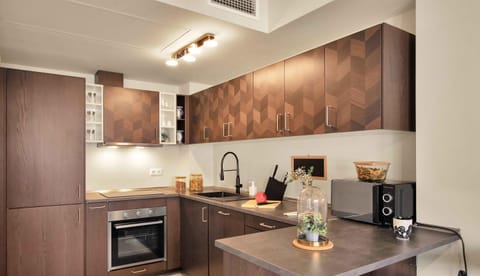 Casa Sur- Spacious and stylish 4 bedroom house House in Sitio de Calahonda