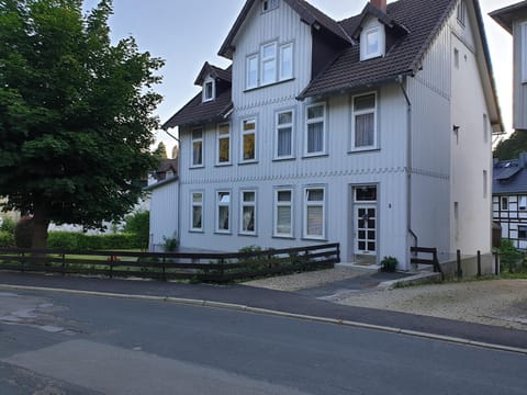 Property building, Street view