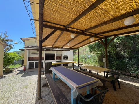 BBQ facilities, Garden