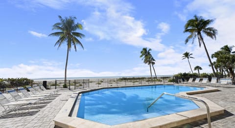 Natural landscape, Pool view, Swimming pool, Swimming pool, sunbed