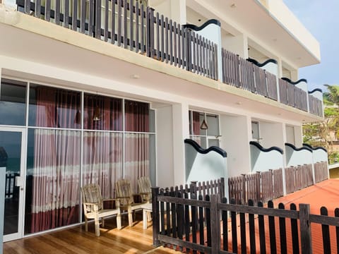 Property building, Day, View (from property/room), Balcony/Terrace