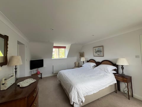 Trinity House Apartment in West Oxfordshire District