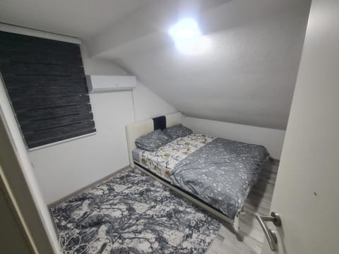 Villa maskara Villa in Lika-Senj County