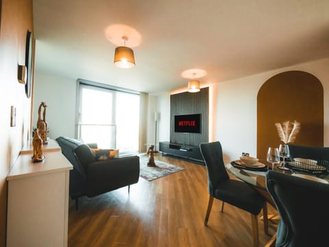 The Safari Suite Luxury Apartment Milton Keynes Apartment in Milton Keynes