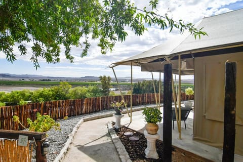 Property building, Garden, View (from property/room)