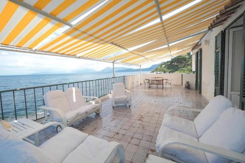 Day, Natural landscape, View (from property/room), Balcony/Terrace, Sea view