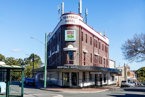 Property building, Day