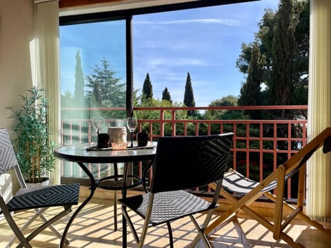 View (from property/room), Dining area