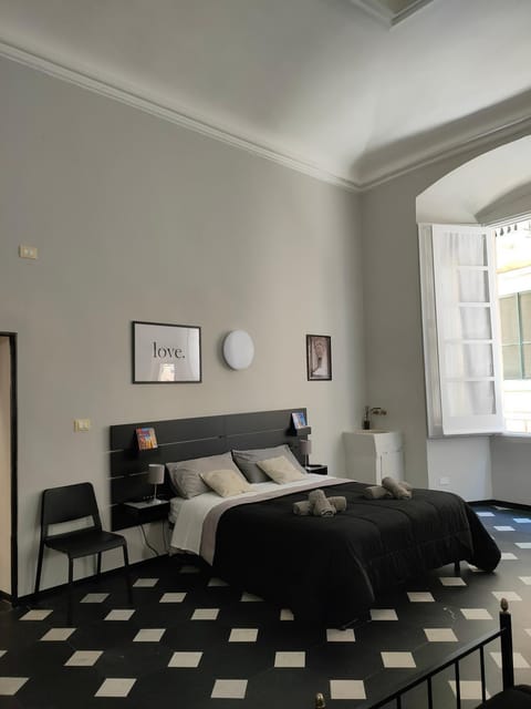 Bed, Photo of the whole room