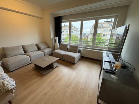 Studio Winston Churchill Apartment in Ixelles