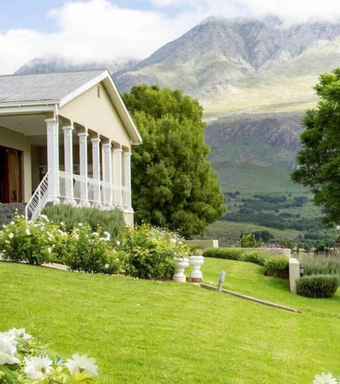 Patio, Garden, View (from property/room)