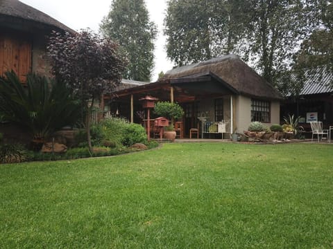 Property building, Natural landscape, Garden view