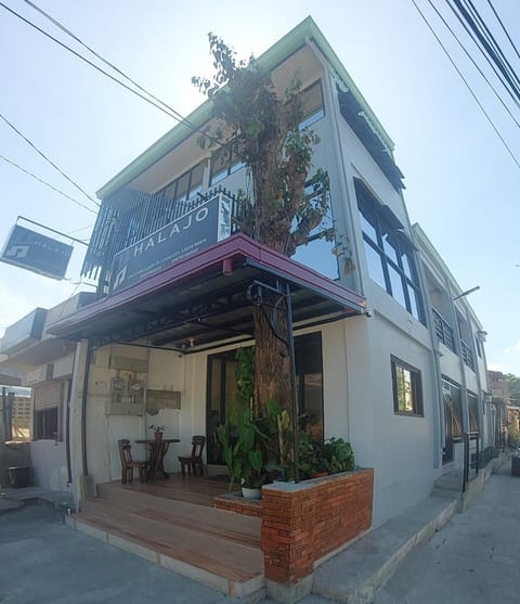 Property building, Day, Street view