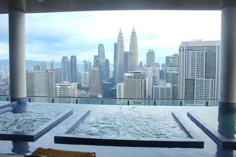 Day, Natural landscape, Hot Tub, City view, Pool view, Swimming pool