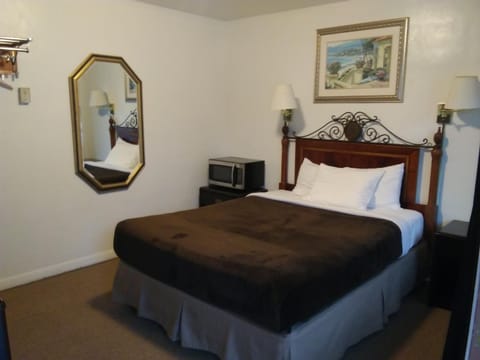 Bay Bridge Motel Motel in Oregon