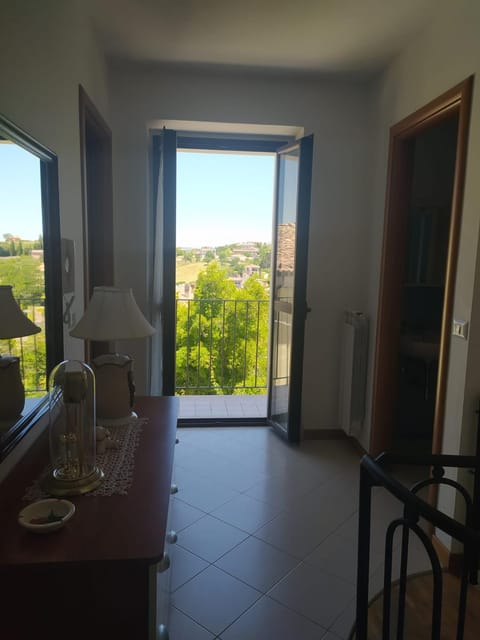 Day, Natural landscape, View (from property/room), Balcony/Terrace, Living room, Seating area, Dining area, Mountain view