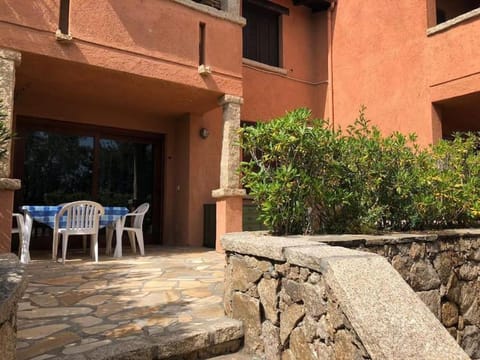 Property building, Balcony/Terrace