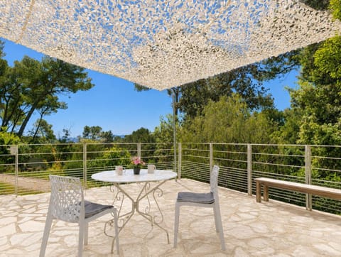 Patio, View (from property/room)