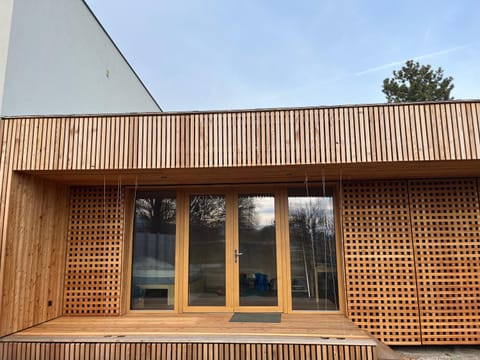 Property building, Day