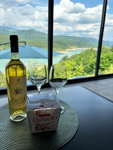 Natural landscape, Food, Lake view, Mountain view, Drinks