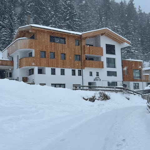 Apart 14 Bed and Breakfast in Saint Anton am Arlberg