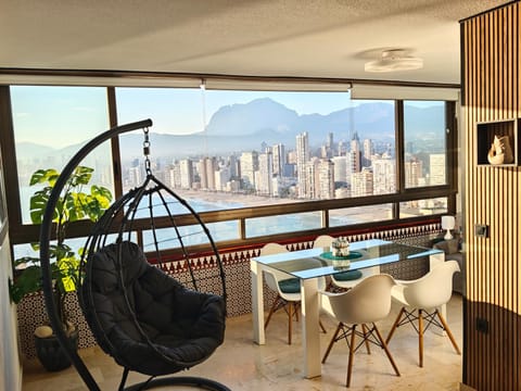 View (from property/room), City view, Sea view, Meals