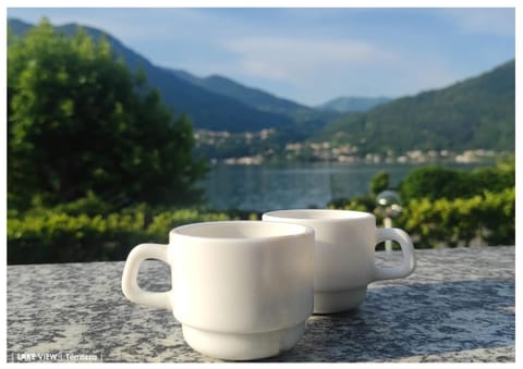 Day, Natural landscape, Lake view, Mountain view