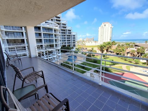 Sunchase IV by South Padre Resort Rentals Apartment in South Padre Island