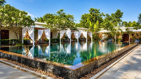 Property building, Day, Natural landscape, Garden, Garden view, Pool view, Swimming pool