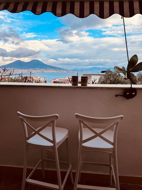 Natural landscape, Balcony/Terrace, Dining area, Mountain view, Sea view