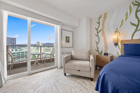 Luxury Ala Moana Resort 25th floor with balcony Apartment hotel in Honolulu