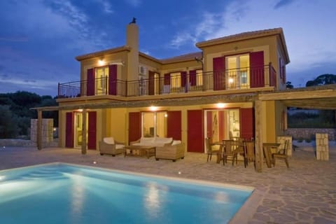 Property building, Patio, Garden, Swimming pool