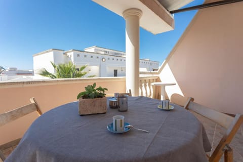 View (from property/room), Balcony/Terrace