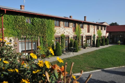 Property building, Spring, Day