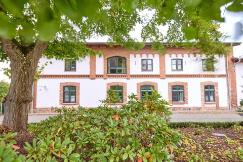 Property building, Garden view