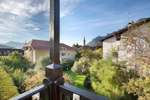 Apartment Sonnblick Kaltern Apartment in Kaltern an der Weinstraße