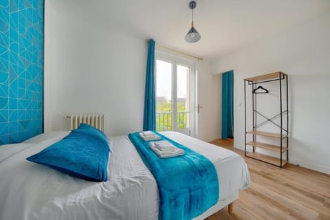 Welcome to Blue Dream House Apartment in Île-de-France