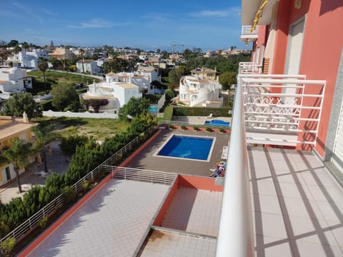 Property building, Balcony/Terrace, Pool view, Swimming pool