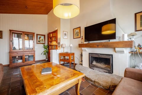 TESS CasAntigua, una casa con sabor a Guatemala House in Valle del Guadalhorce