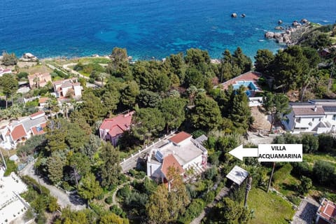 Property building, Neighbourhood, Natural landscape, Bird's eye view, Sea view