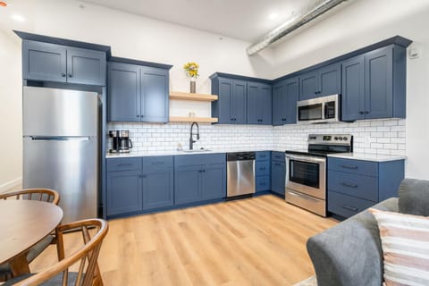 Young Suite Apartment in Millersburg