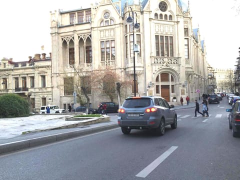 Street view, Location