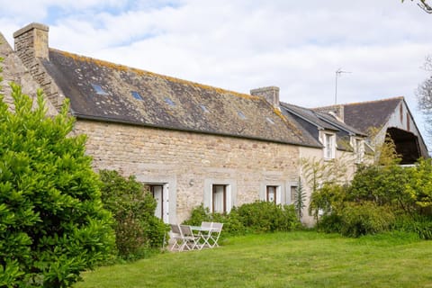 Ferme Kerlan plage 5min en voiture House in Plobannalec-Lesconil