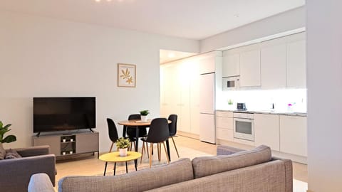 Kitchen or kitchenette, Living room, Seating area
