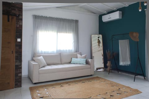 View (from property/room), Bedroom, Guests, Garden view, Mountain view, Street view, Family, locker, towels, air conditioner