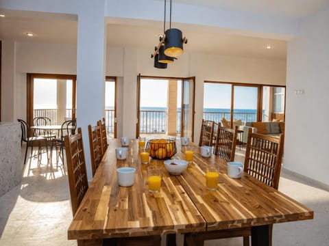 Lounge or bar, Sea view