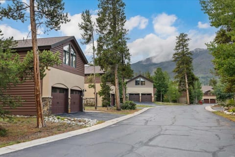 WaterDance #475A House in Frisco