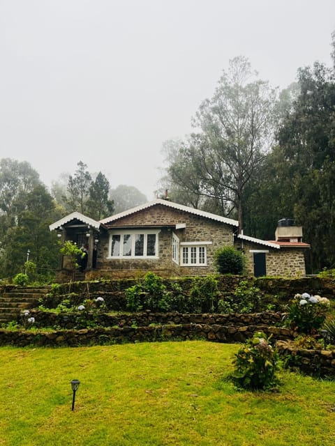 Property building, Day, Natural landscape