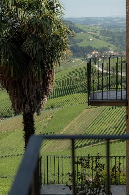 Sky & Vineyards - Mora - Apartment in La Morra