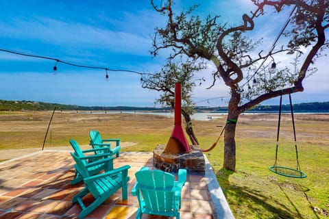 Lakefront Cottage House in Lago Vista